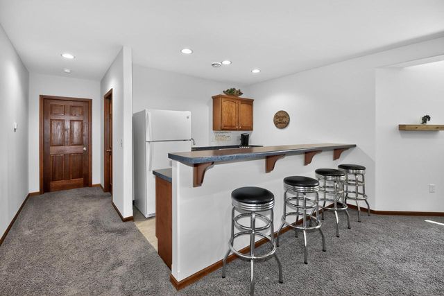 W164S7114 Raven ROAD, Muskego, WI 53150