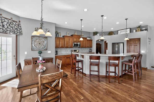 W164S7114 Raven ROAD, Muskego, WI 53150