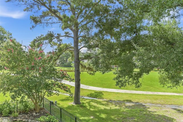 8210 Malardcrest Drive, Humble, TX 77346