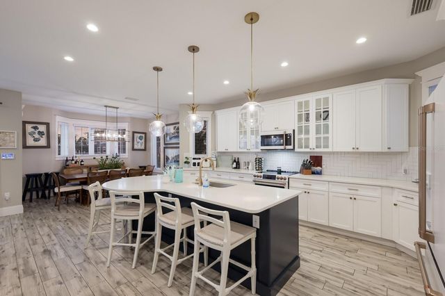 108 7TH STREET S, Bradenton Beach, FL 34217