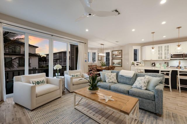 108 7TH STREET S, Bradenton Beach, FL 34217