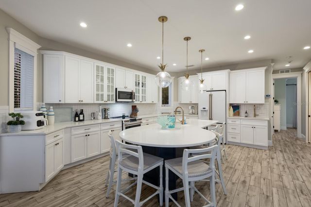 108 7TH STREET S, Bradenton Beach, FL 34217