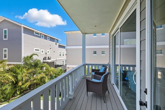 108 7TH STREET S, Bradenton Beach, FL 34217