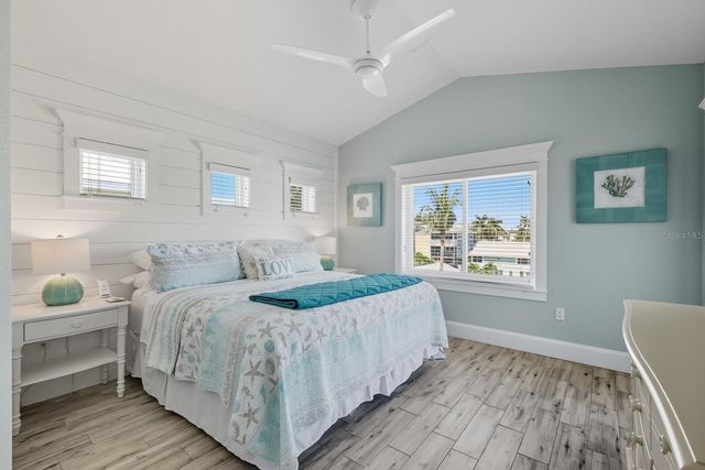 108 7TH STREET S, Bradenton Beach, FL 34217