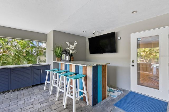 108 7TH STREET S, Bradenton Beach, FL 34217