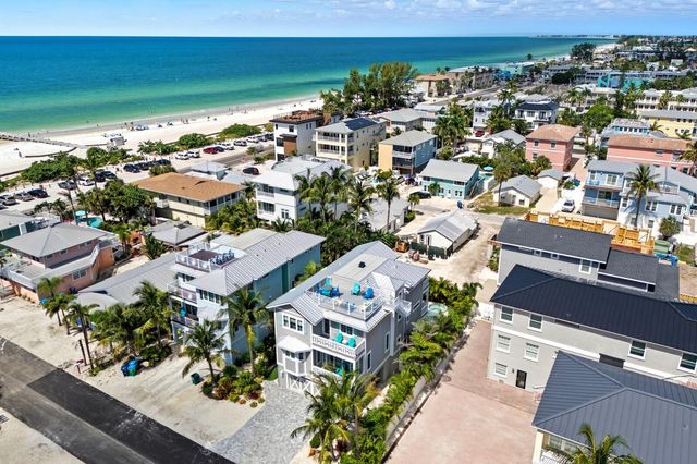 108 7TH STREET S, Bradenton Beach, FL 34217