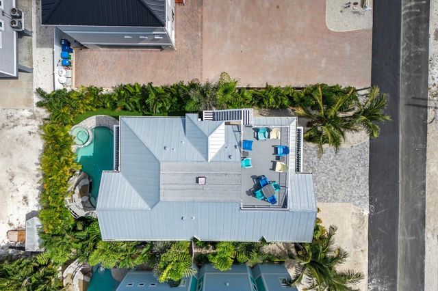 108 7TH STREET S, Bradenton Beach, FL 34217