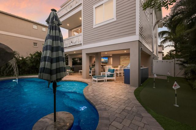 108 7TH STREET S, Bradenton Beach, FL 34217