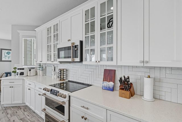 108 7TH STREET S, Bradenton Beach, FL 34217