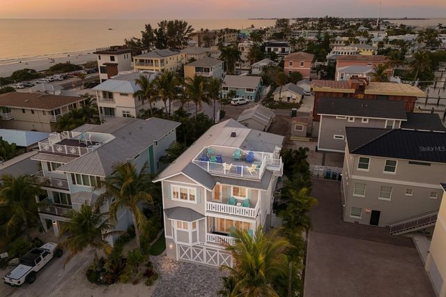 108 7TH STREET S, Bradenton Beach, FL 34217