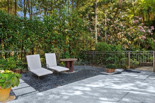 11220 SW 67th Ave, Pinecrest, FL 33156