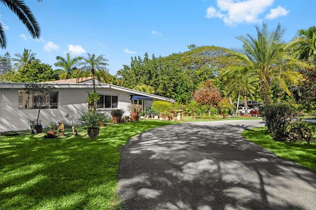 11220 SW 67th Ave, Pinecrest, FL 33156