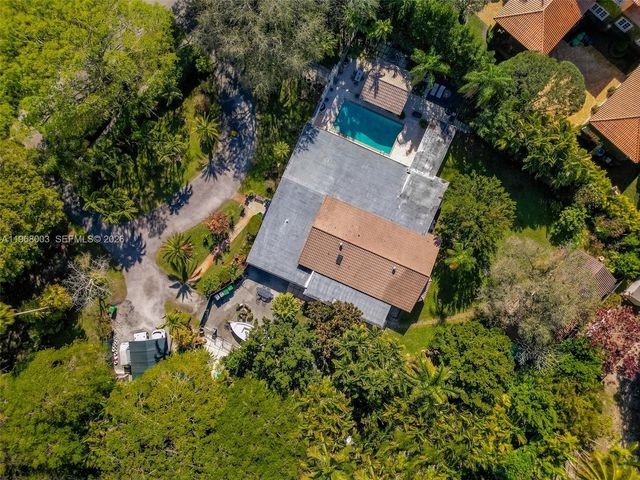 11220 SW 67th Ave, Pinecrest, FL 33156