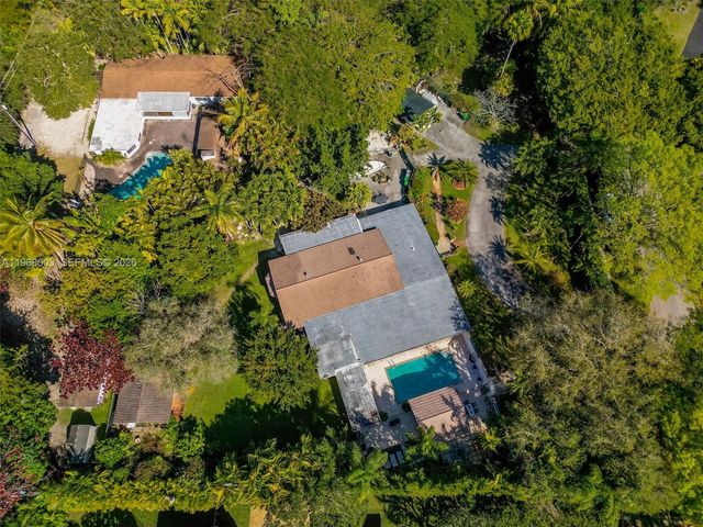 11220 SW 67th Ave, Pinecrest, FL 33156