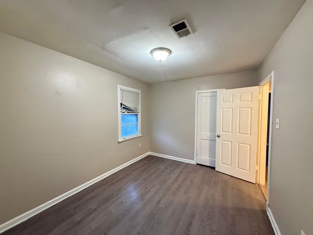 2716 DWIGHT RD, Memphis, TN 38114