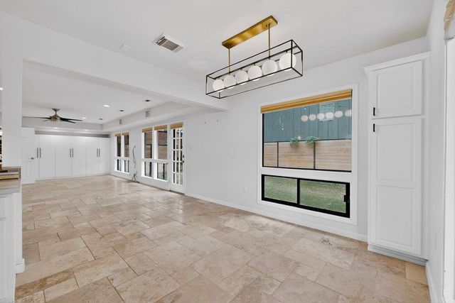 3711 Meredith ST, Austin, TX 78703