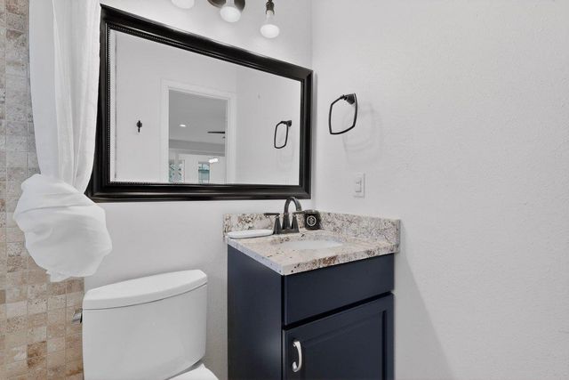 3711 Meredith ST, Austin, TX 78703