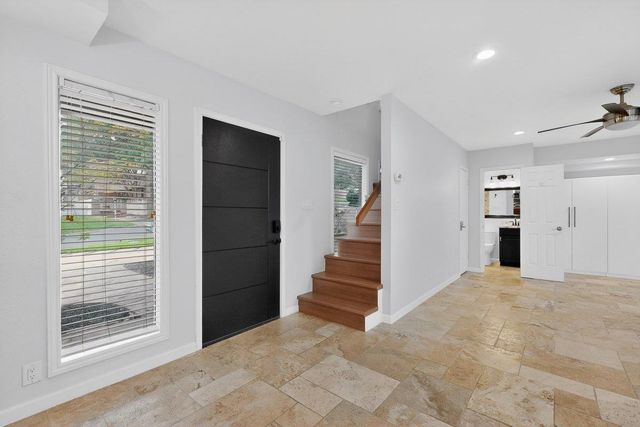 3711 Meredith ST, Austin, TX 78703