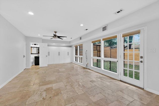 3711 Meredith ST, Austin, TX 78703