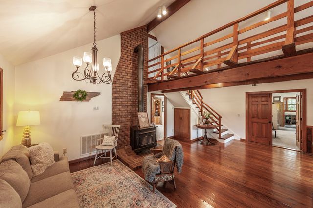 755 Long Hollow Pike, Goodlettsville, TN 37072