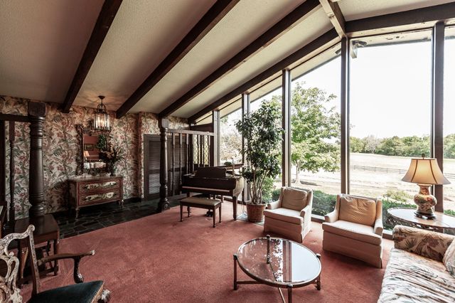 755 Long Hollow Pike, Goodlettsville, TN 37072