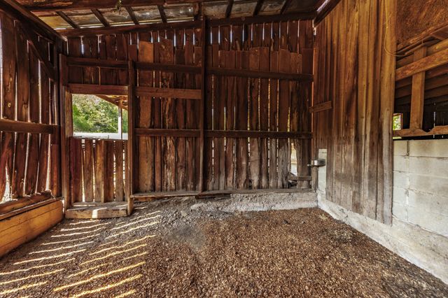 755 Long Hollow Pike, Goodlettsville, TN 37072