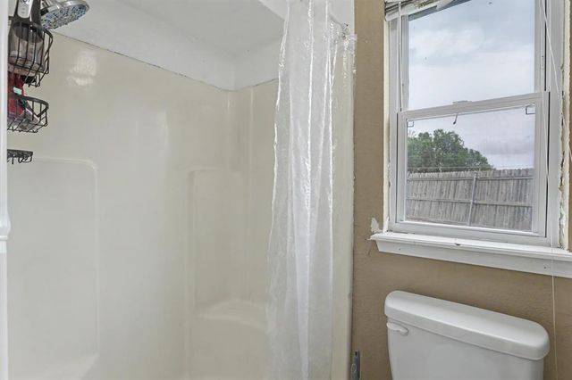 1033 SW 99th Place, Oklahoma City, OK 73139