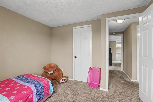 1033 SW 99th Place, Oklahoma City, OK 73139