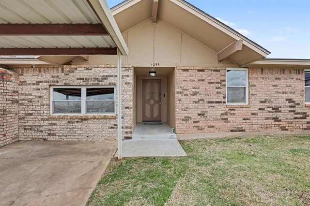 1033 SW 99th Place, Oklahoma City, OK 73139