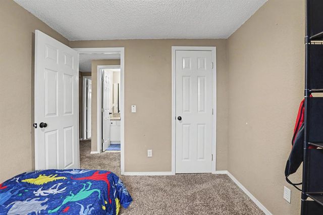 1033 SW 99th Place, Oklahoma City, OK 73139