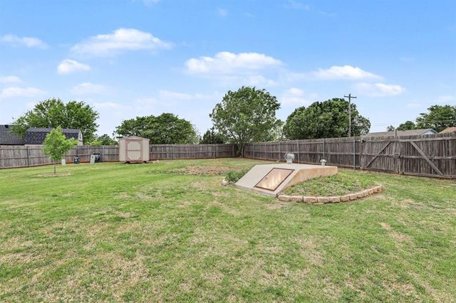 1033 SW 99th Place, Oklahoma City, OK 73139