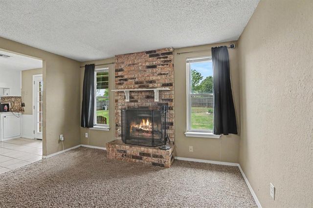 1033 SW 99th Place, Oklahoma City, OK 73139