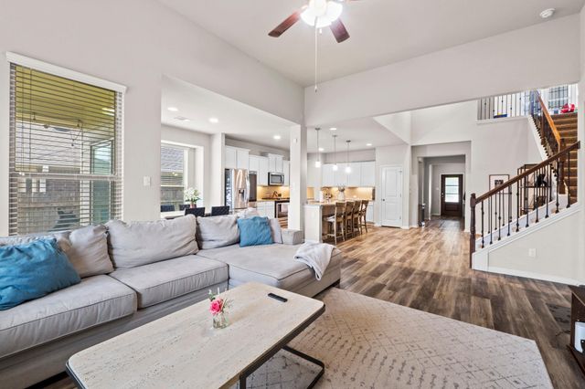 116 Greenock CV, Hutto, TX 78634