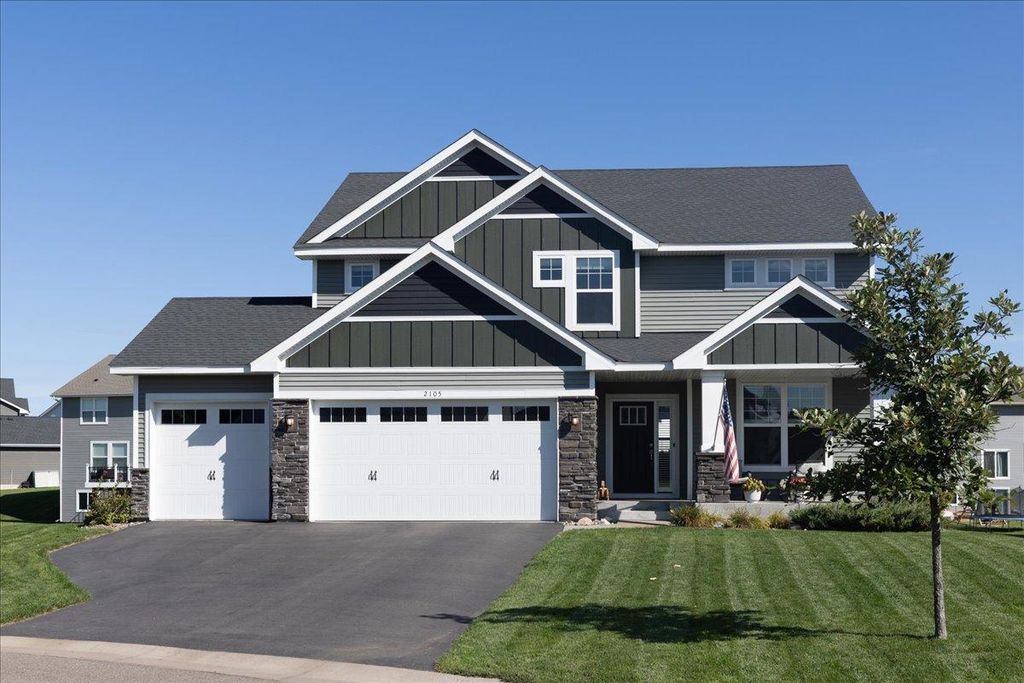 2105 Itasca Circle, Lino Lakes, MN 55038 — exterior