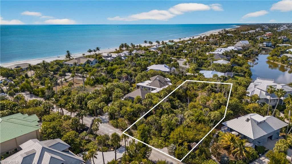 933 Strangler Fig LN, SANIBEL, FL 33957 — photo 2