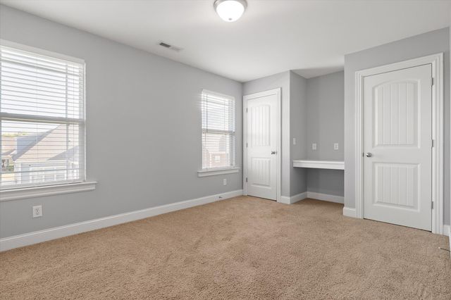 8522 Deer Run Circle, Ooltewah, TN 37363