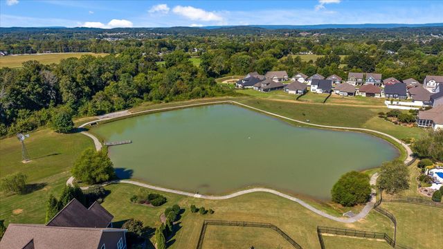 8522 Deer Run Circle, Ooltewah, TN 37363
