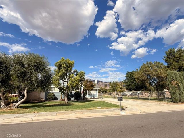 969 E Evans, San Jacinto, CA 92583