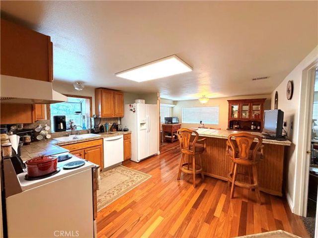 969 E Evans, San Jacinto, CA 92583