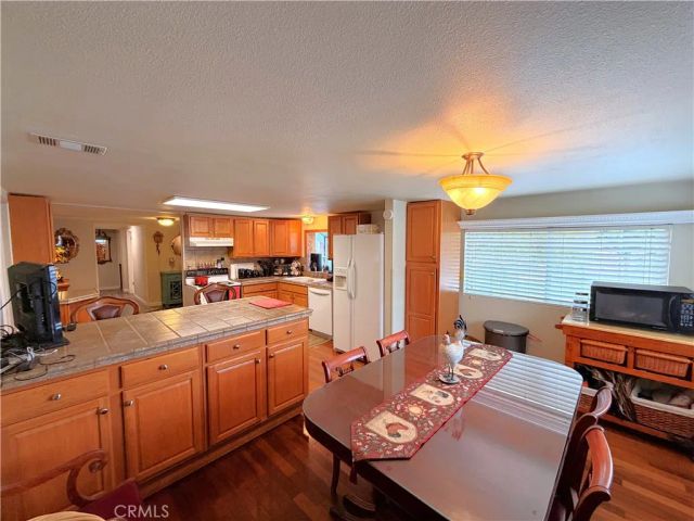 969 E Evans, San Jacinto, CA 92583