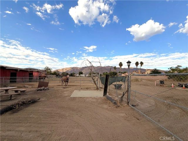 969 E Evans, San Jacinto, CA 92583