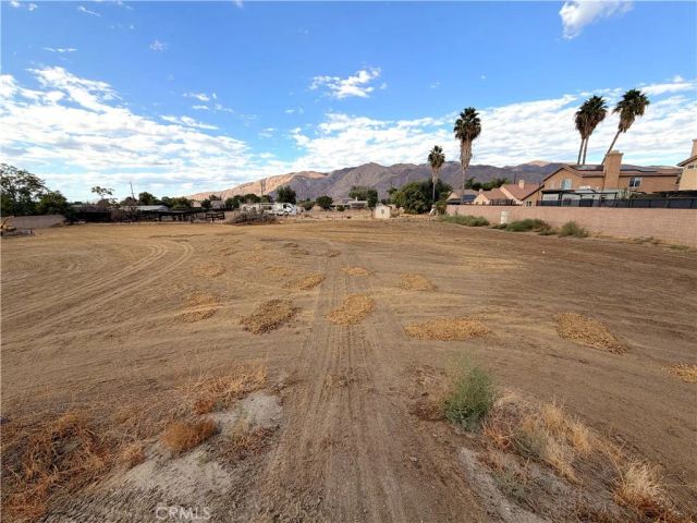969 E Evans, San Jacinto, CA 92583