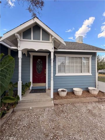 969 E Evans, San Jacinto, CA 92583