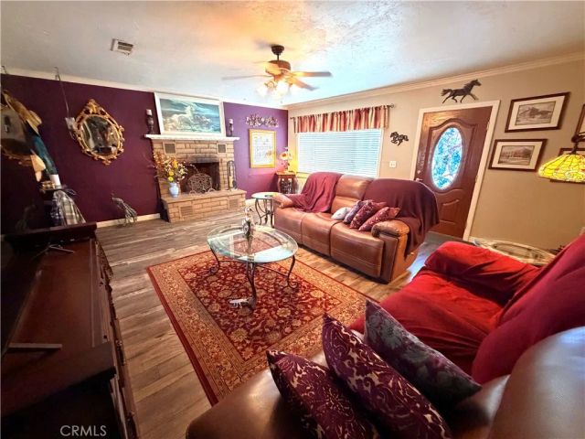 969 E Evans, San Jacinto, CA 92583
