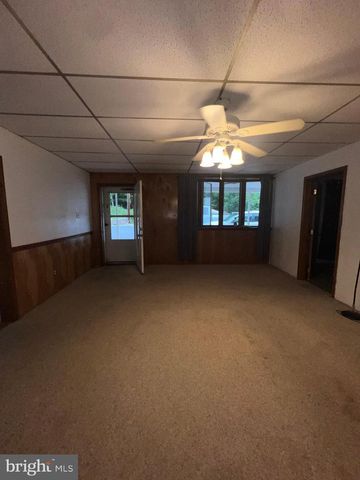 25 & 0 BROAD ST, Ashland, PA 17921
