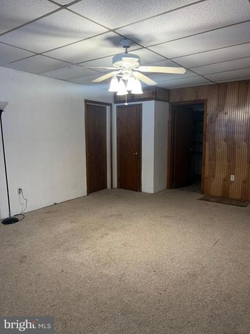 25 & 0 BROAD ST, Ashland, PA 17921