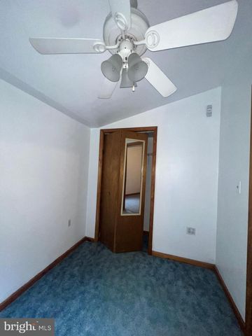 25 & 0 BROAD ST, Ashland, PA 17921