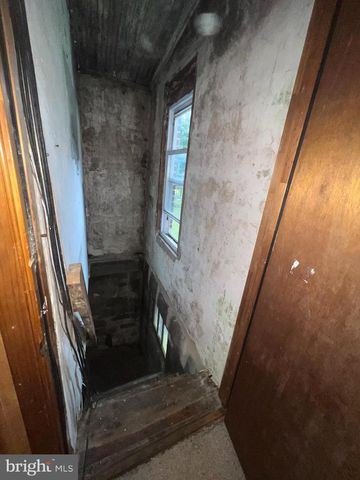 25 & 0 BROAD ST, Ashland, PA 17921