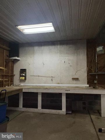 25 & 0 BROAD ST, Ashland, PA 17921