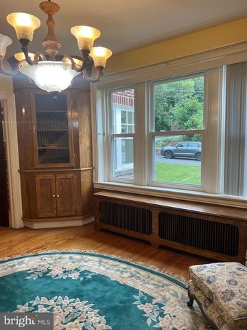 25 & 0 BROAD ST, Ashland, PA 17921